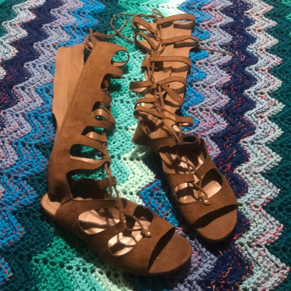 Women’s Gladiator Sandals (Brown)